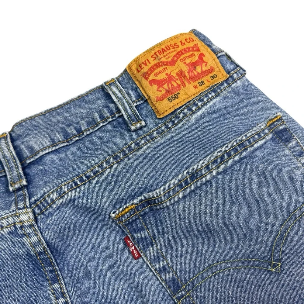 Vintage Levis 550‎ Jeans Mens 38x30 Relaxed Fit Baggy Denim Grunge Y2K Midrise
